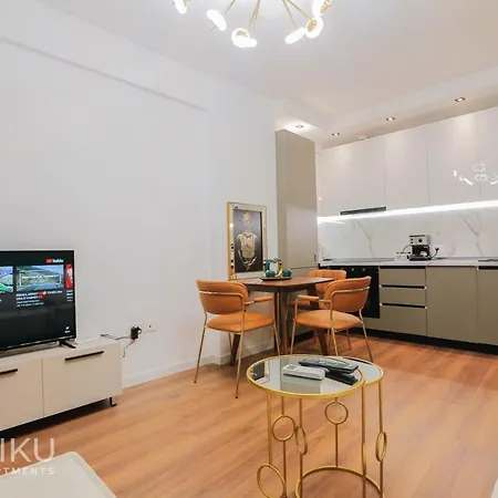 Apartment Miku - Lux 2bd At City Center Tirana