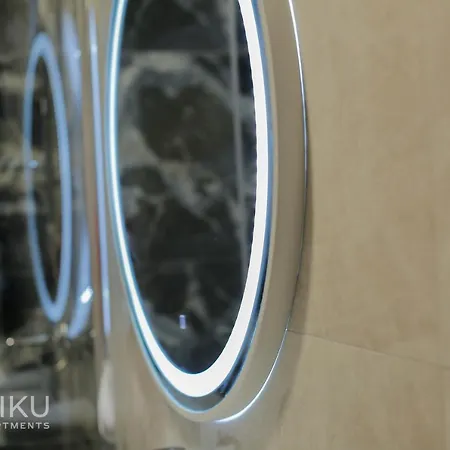 Miku - Lux 2bd At City Center Daire